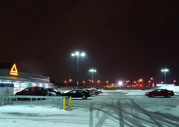 LED Parking Lot Lights in Montreal，Canada