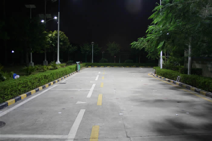 Solar and Wind Turbine LED Street Light, LU4 in China